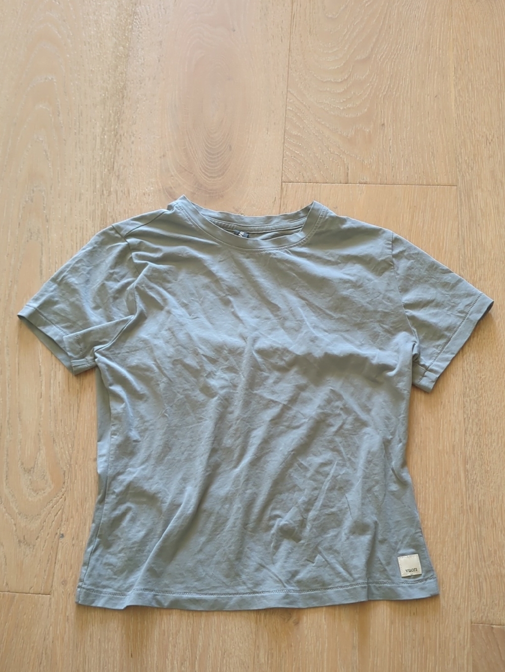 Vuori XS Blue Grey T Shirt